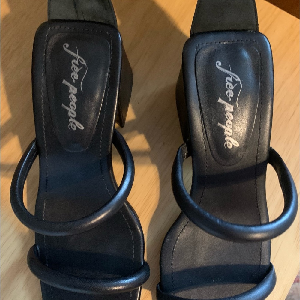 Free People Parker pillow square toe heels in black, BNIB size 6 - Picture 10 of 11